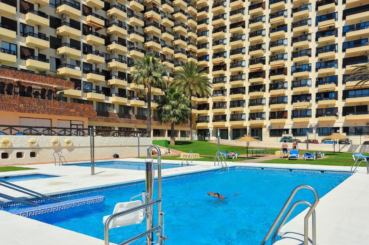 Apartment Aloha Playa Malaga Benalmadena Exterior photo